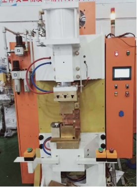 紡機凸輪連桿多點焊機定制項目介紹 紡機凸輪連桿多點焊機定制項目介紹